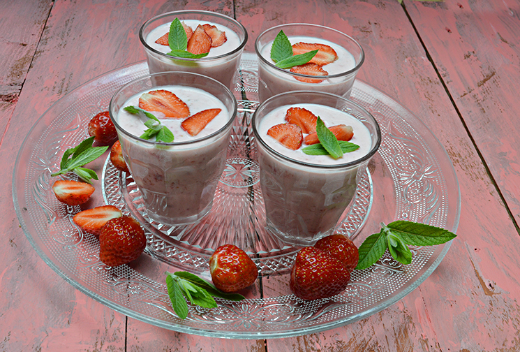 Aardbeienyoghurt MET aardbeien