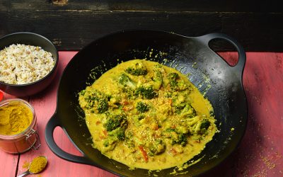 Vegan curry met broccoli